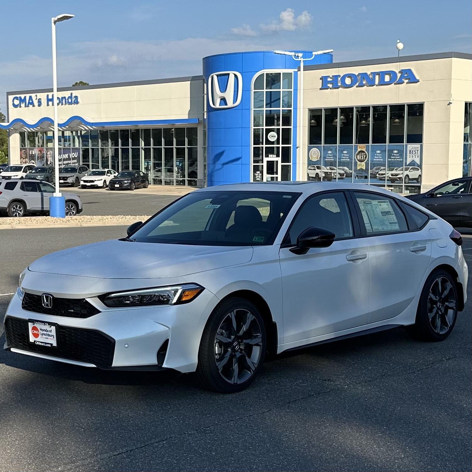 2026 Honda Civic Hatchback Sport Touring's photo