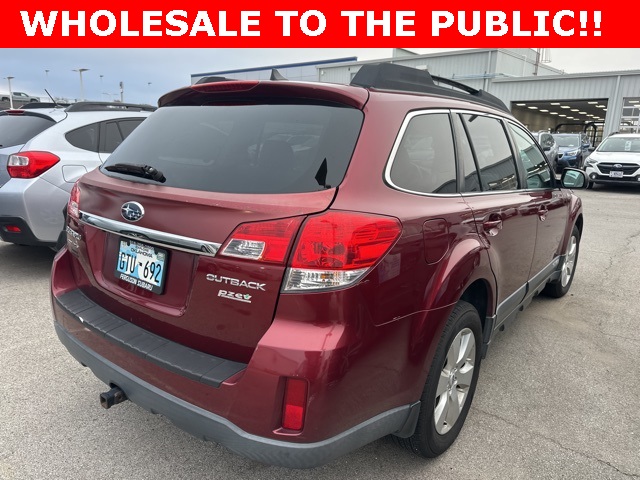 2011 Subaru Outback 2.5i photo 2