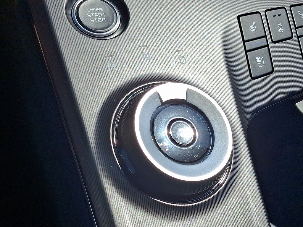 2026 Kia Sportage Hybrid photo 13