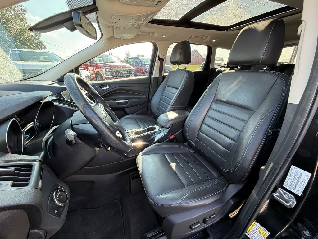 2014 Ford Escape Titanium photo 11