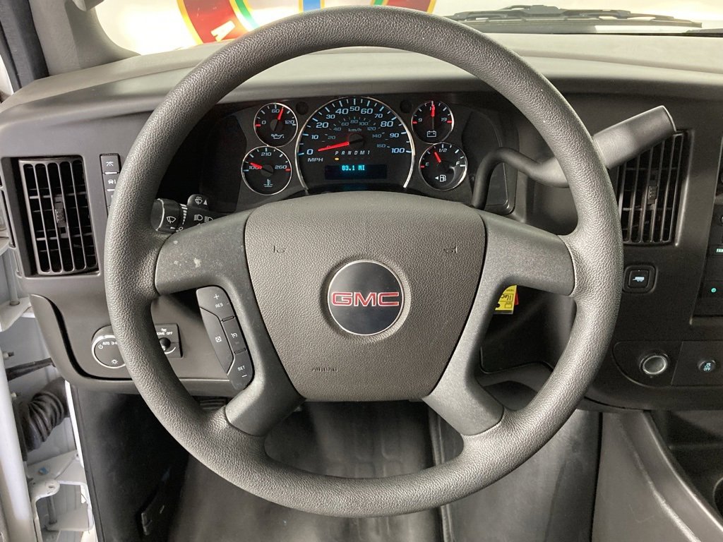 2023 Gmc Savana Cargo 2500 photo 3