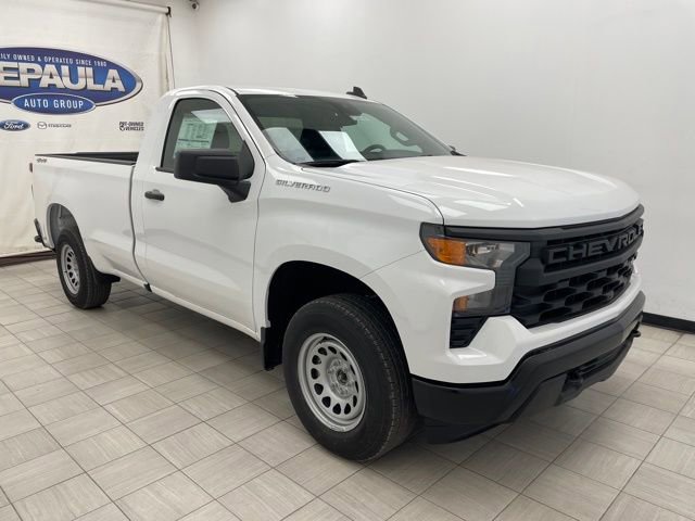 2026 Chevrolet Silverado Base's photo