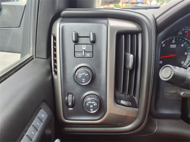 2018 Chevrolet Silverado 1500 High Country photo 23