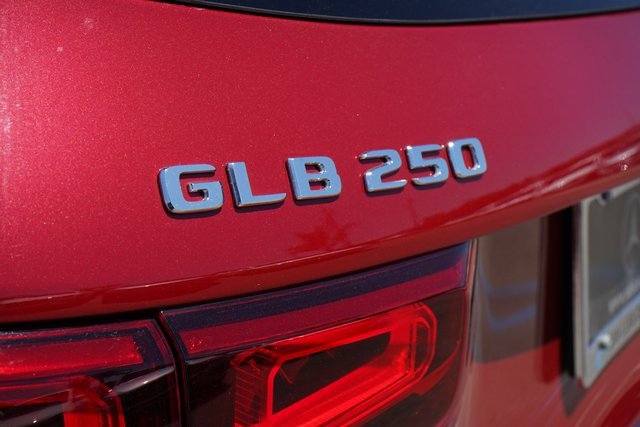 2022 Mercedes Benz GLB 250 photo 13