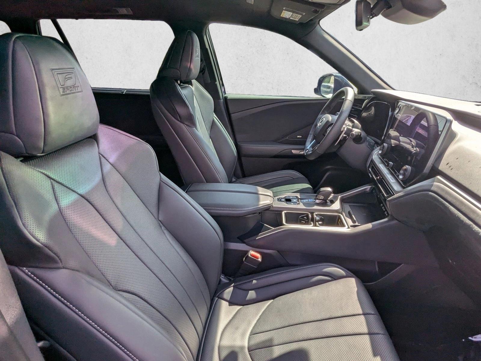2024 Lexus TX 500h F SPORT Performance Premium photo 18