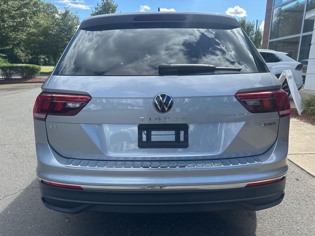 2024 Volkswagen Tiguan SE Wolfsburg Edition photo 4