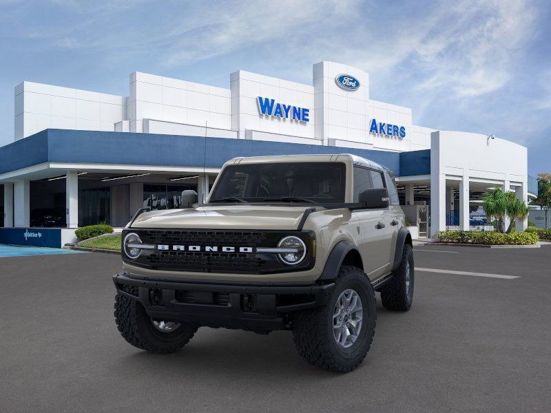 2025 Ford Bronco Badlands photo 2