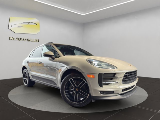 2021 Porsche Macan Base's photo