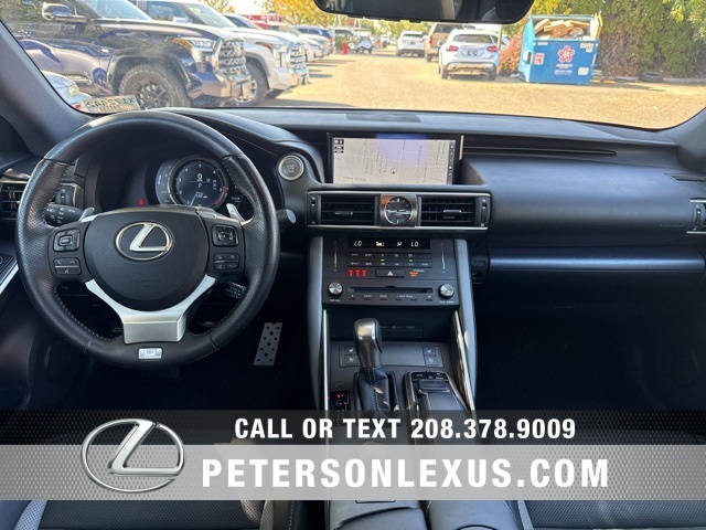 2020 Lexus IS 300 F SPORT photo 14