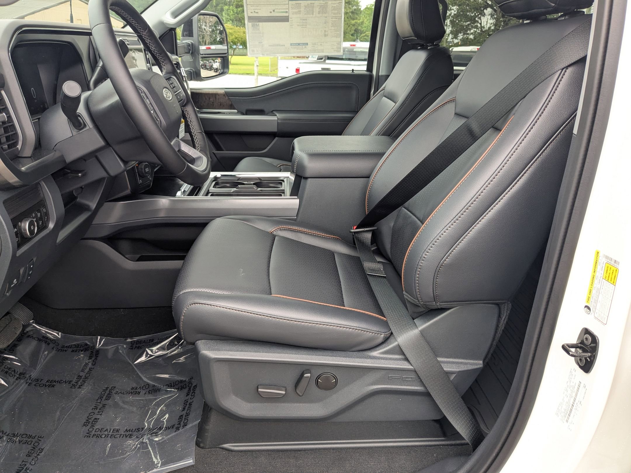 2025 Ford F-350 Lariat photo 15