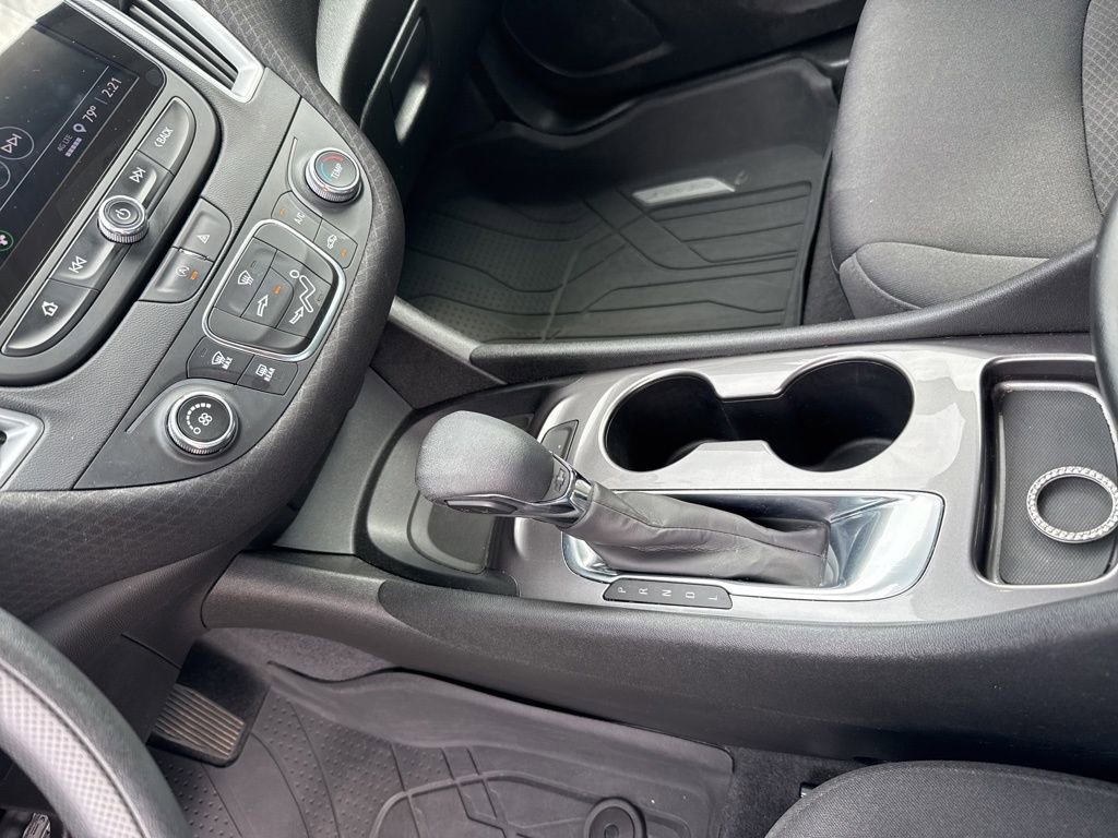 2022 Chevrolet Malibu LS photo 20