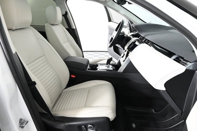 2022 Land Rover Discovery Sport SE photo 13
