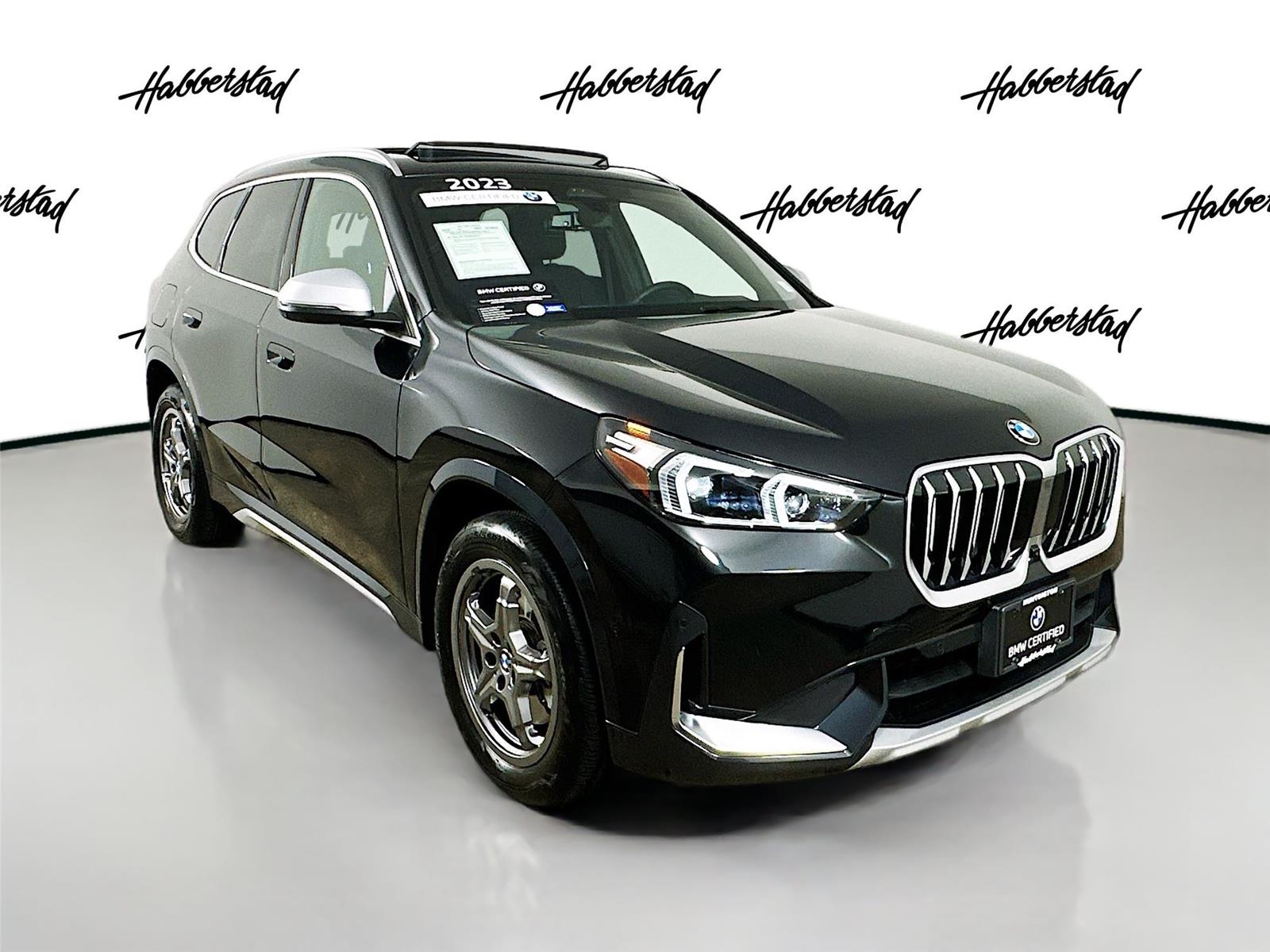 Certified Used 2023 Black Sapphire Metallic BMW xDrive28i image 3
