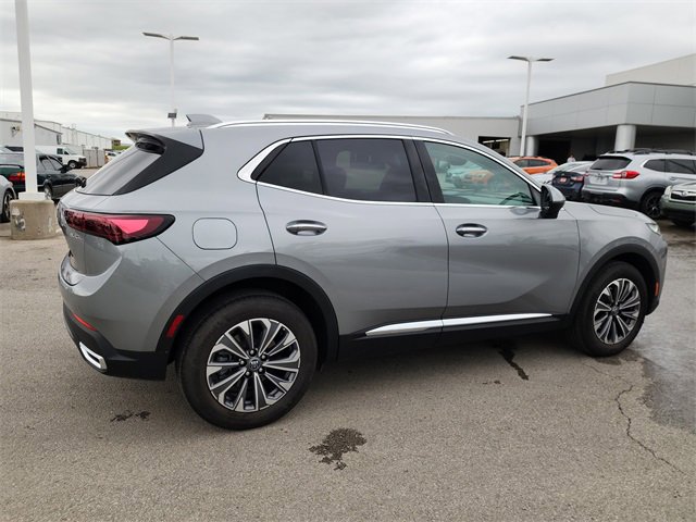 2025 Buick Envision Preferred photo 2