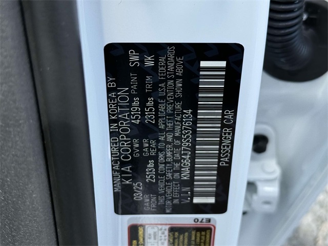 2025 Kia K5 GT-Line photo 18