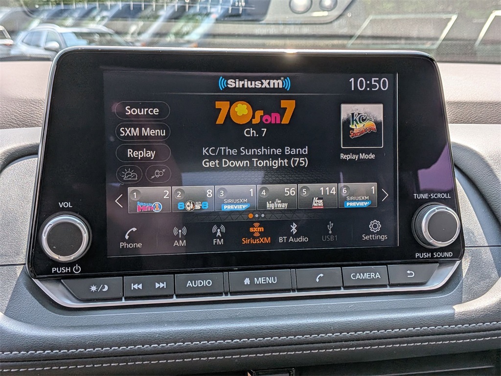 2023 Nissan Rogue SL photo 16