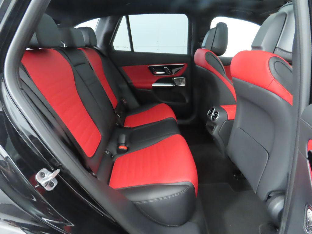 2026 Mercedes Benz GLC 300 photo 19