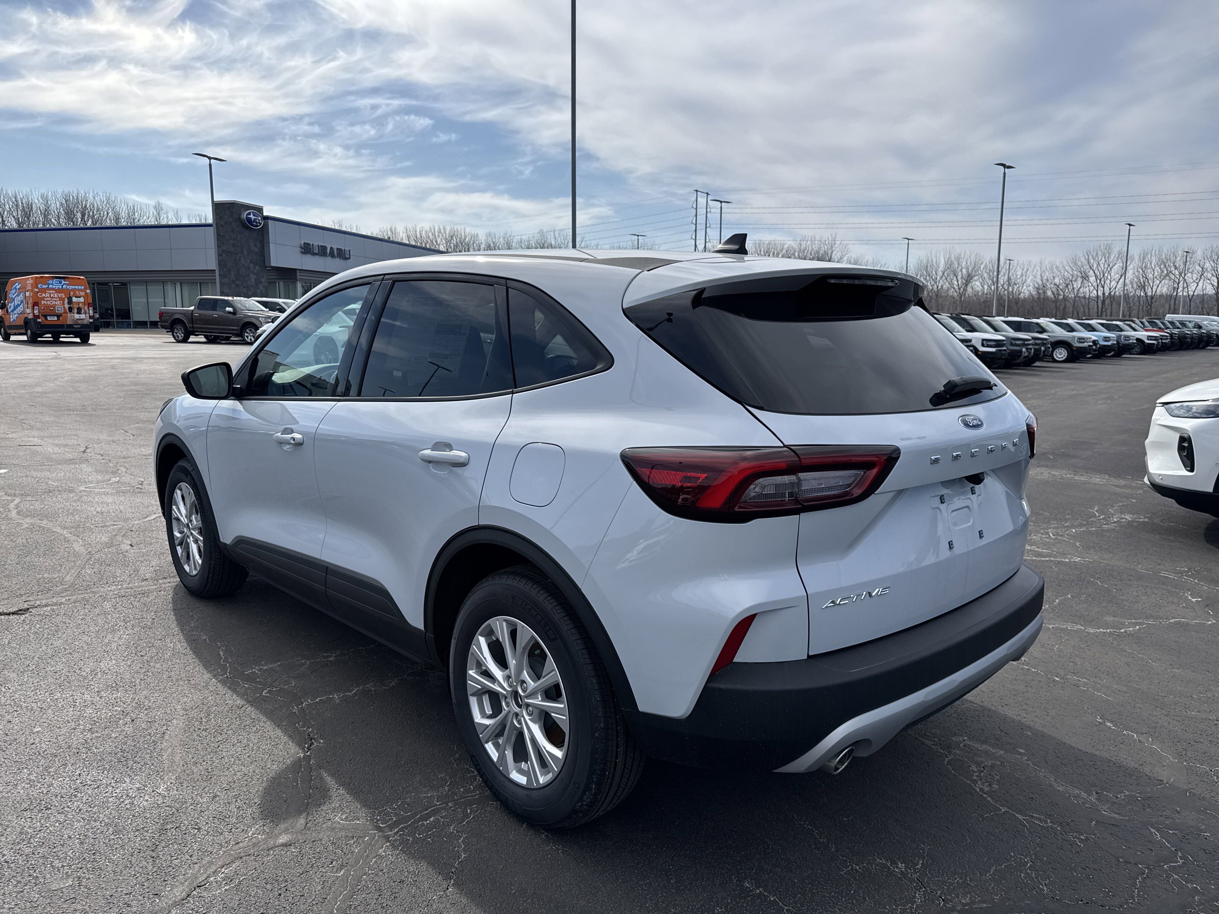 2025 Ford Escape Active photo 2