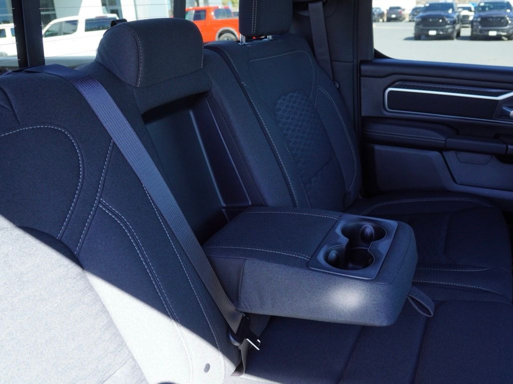 New 2026 Granite Crystal Metallic Clear-Coat Exterior Paint RAM Big Horn Night Edition image 26