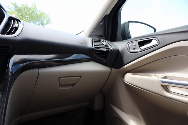 2016 Ford Escape Titanium photo 33
