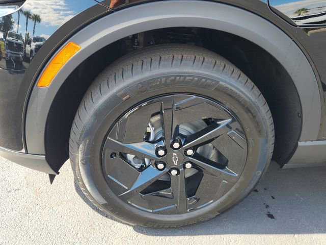 2026 Chevrolet Equinox EV 1LT photo 4