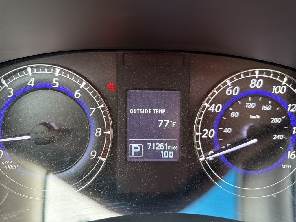 2017 Infiniti QX50 Premium photo 13