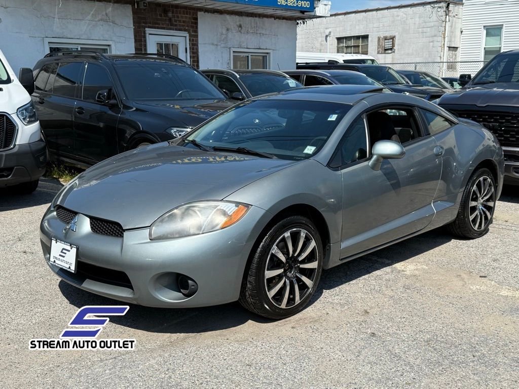 2008 Mitsubishi Eclipse GS photo 3