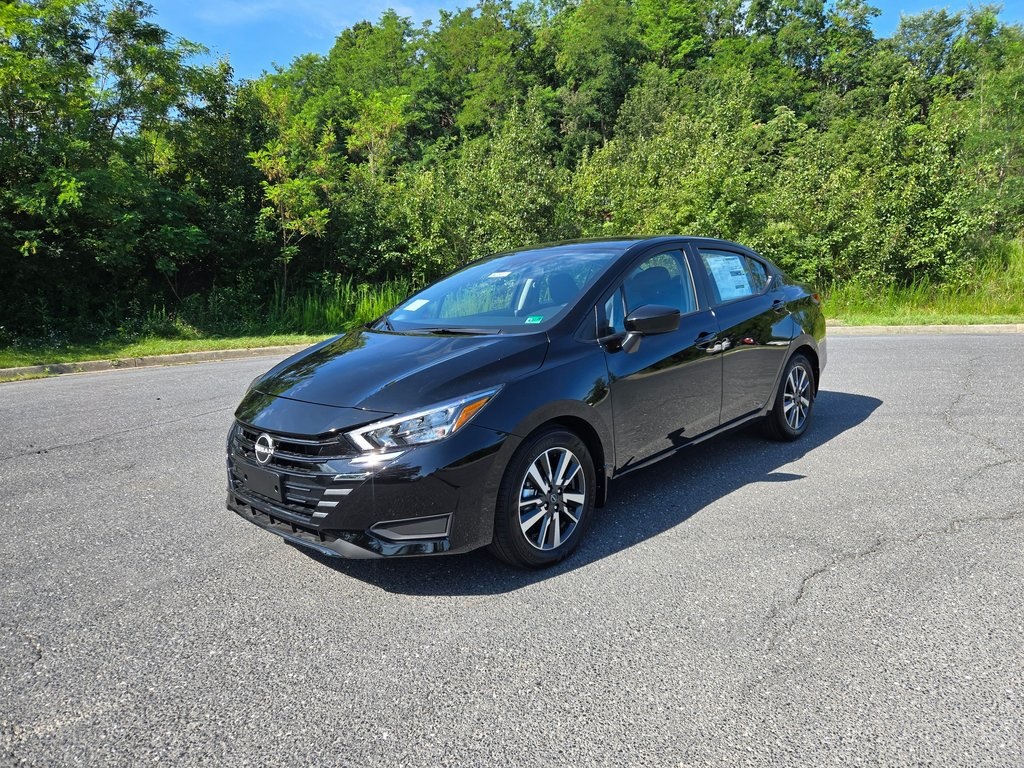2025 Nissan Versa SV photo 7