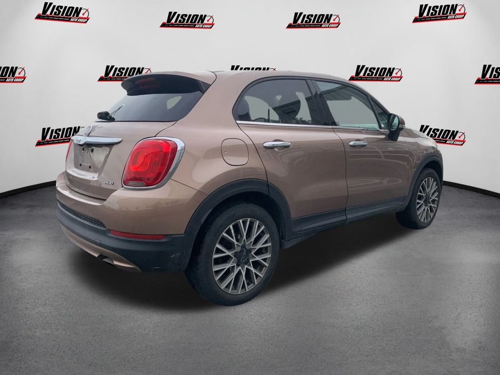 2017 Fiat 500X Lounge photo 3