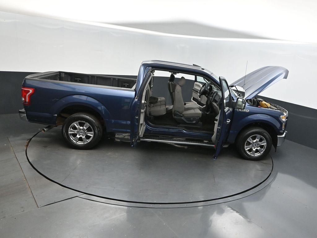 2017 Ford F-150 XLT photo 46
