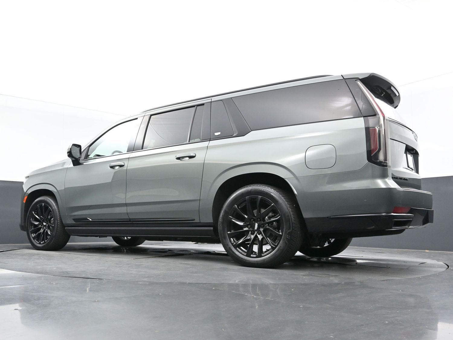 2023 Cadillac Escalade ESV Sport Platinum photo 53