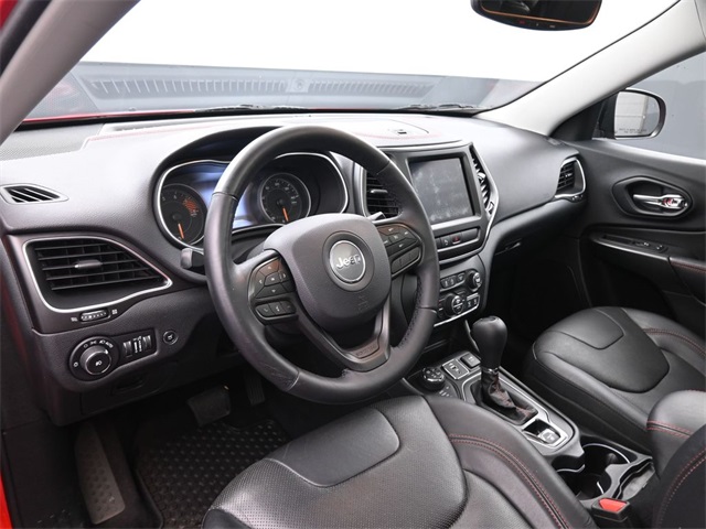 2019 Jeep Cherokee Trailhawk photo 3