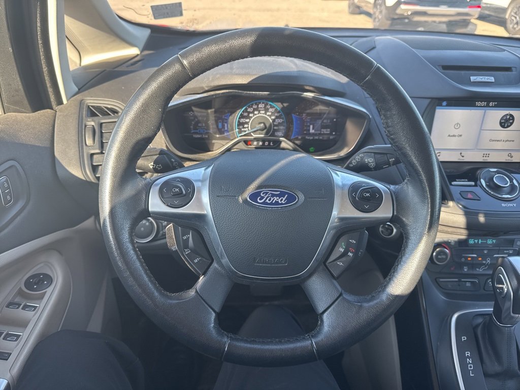 2017 Ford C-Max Hybrid Titanium photo 42