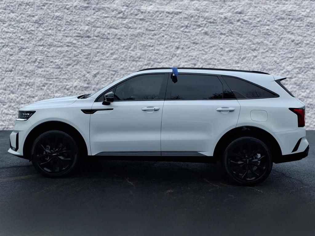 2022 KIA SORENTO - Image 4