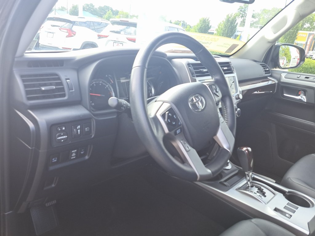 2022 Toyota 4Runner Limited photo 12