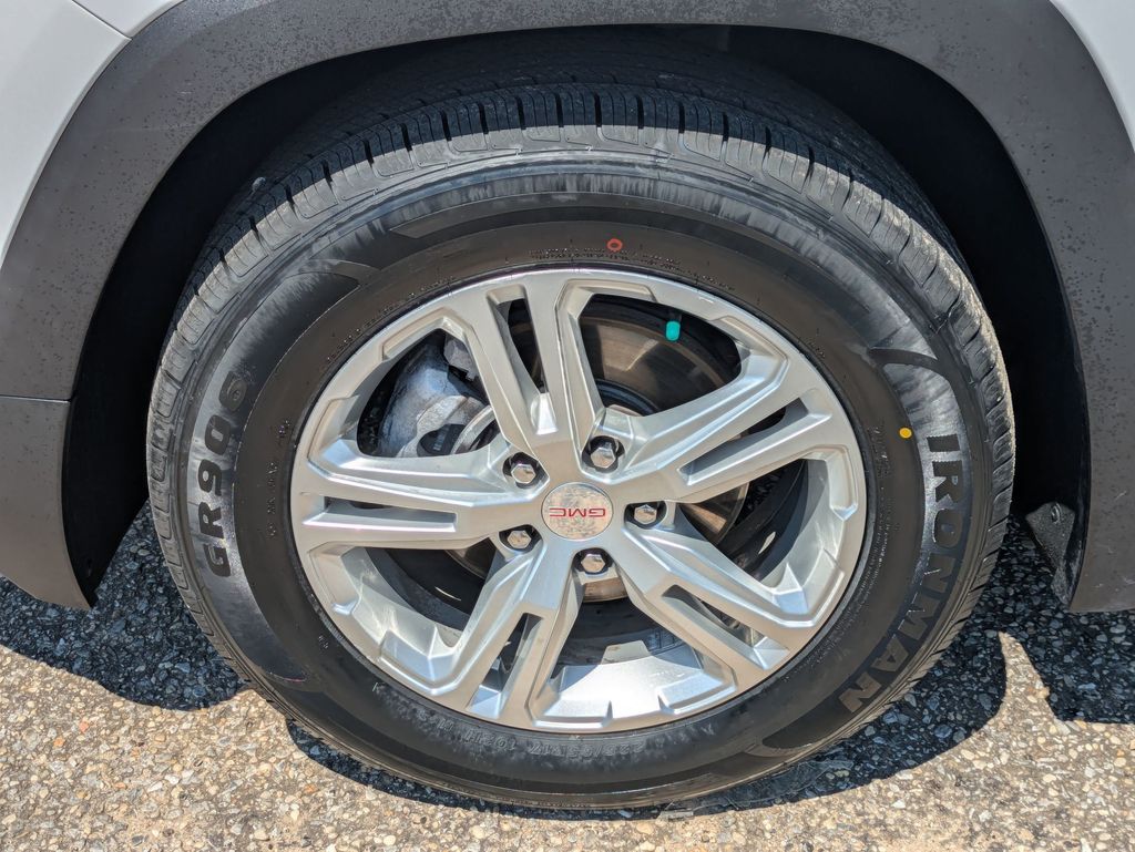 2024 Gmc Terrain SLE photo 9