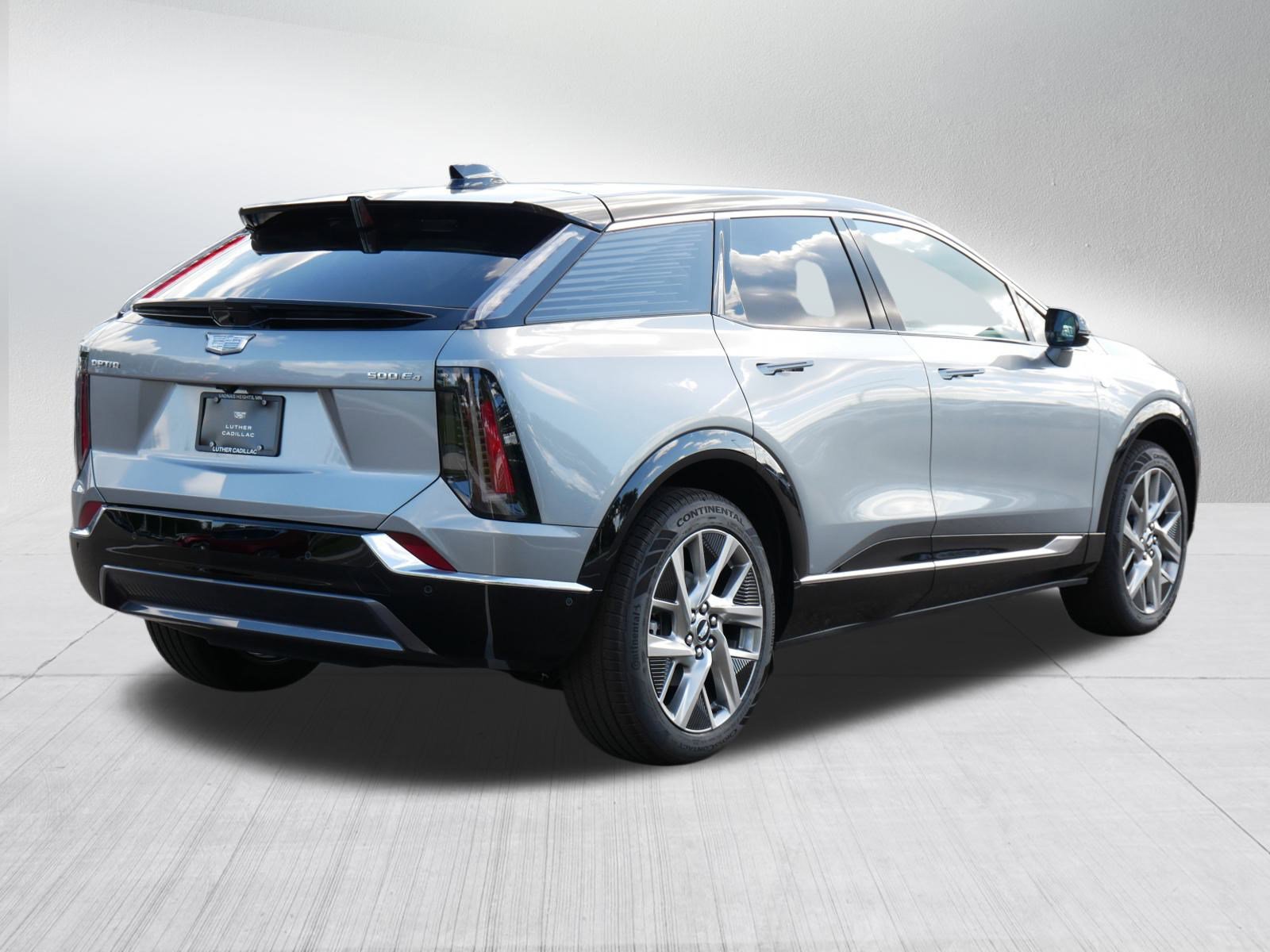 2025 Cadillac Optiq Luxury photo 6