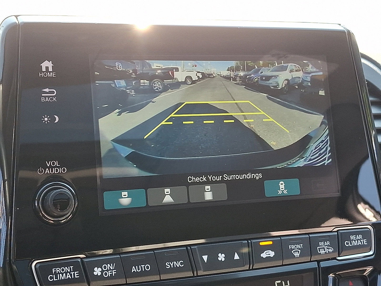 2023 Honda Odyssey Touring photo 18