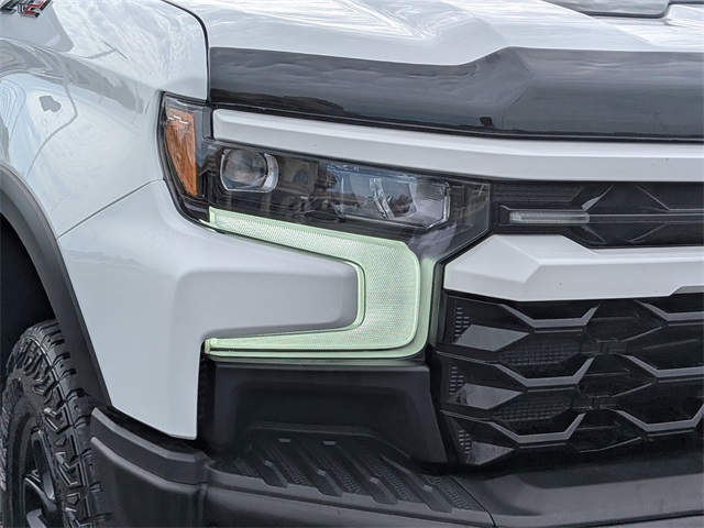2024 Chevrolet Silverado 1500 ZR2 photo 9