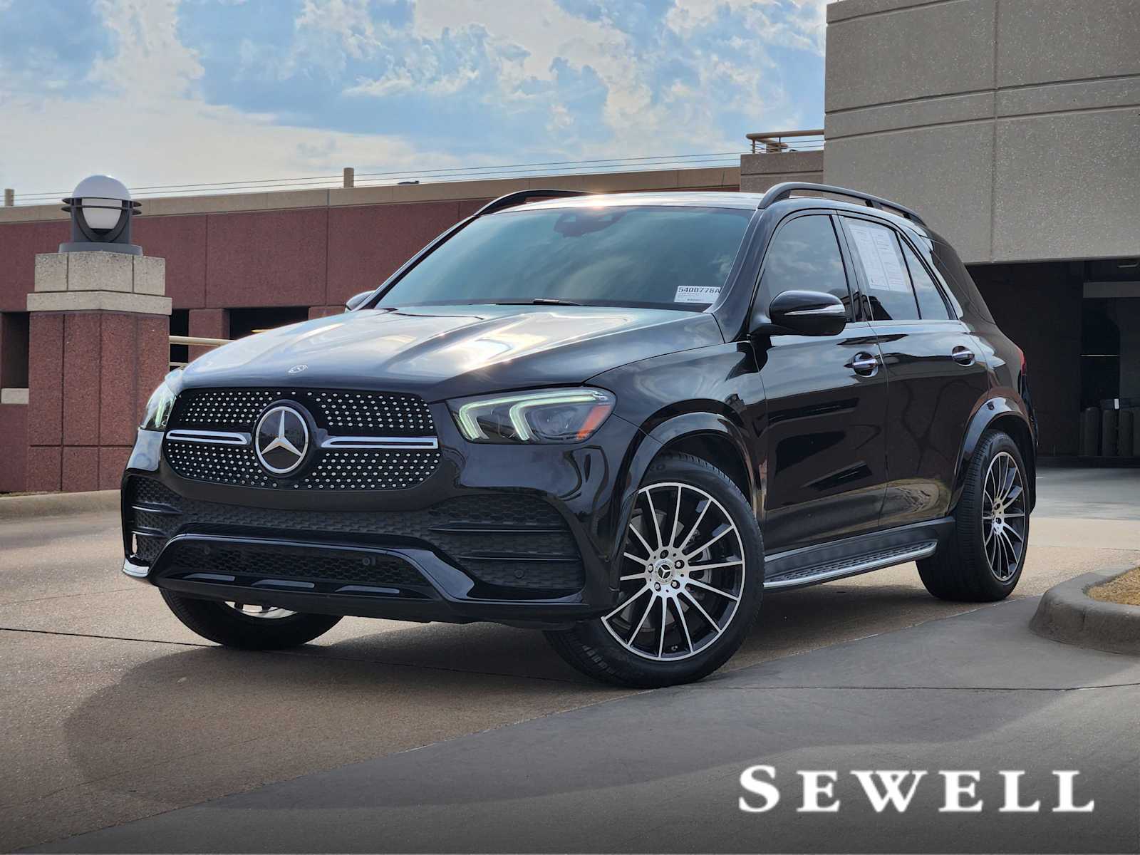 2023 Mercedes-Benz GLE GLE450's photo