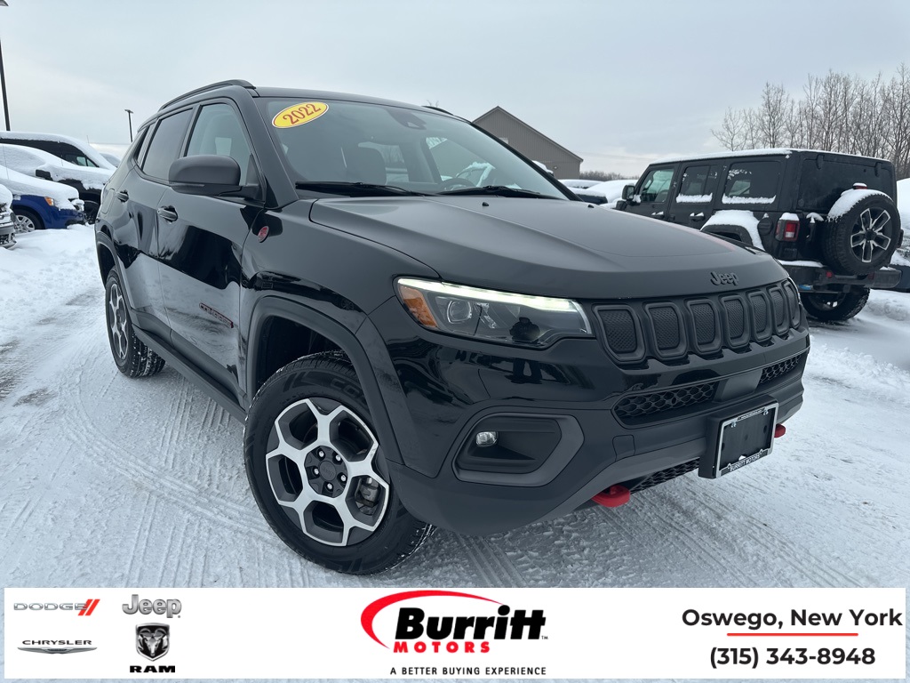 2022 Jeep Compass Trailhawk's photo