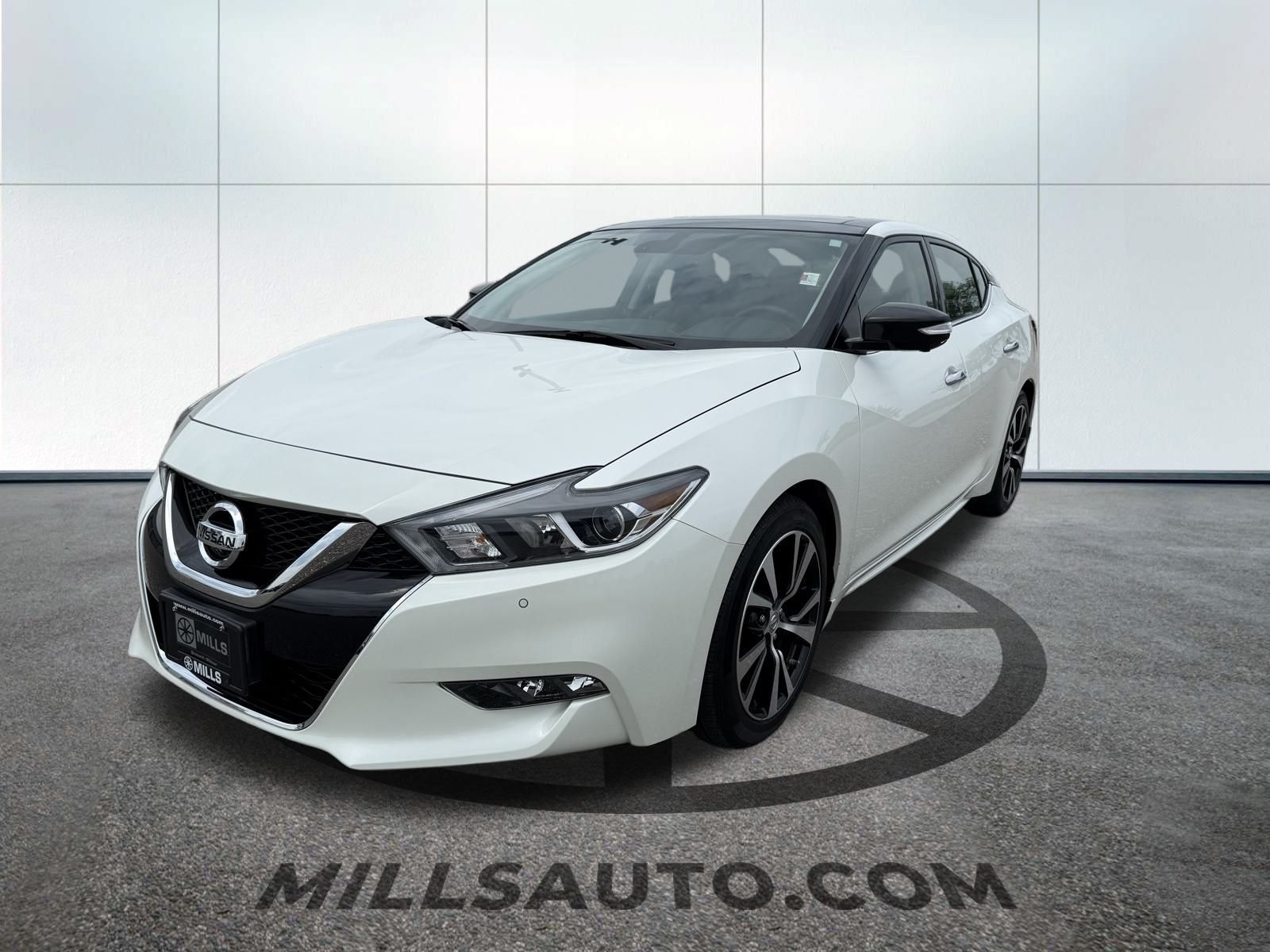 Used 2018 Nissan Maxima Platinum with VIN 1N4AA6AP4JC361527 for sale in Willmar, Minnesota