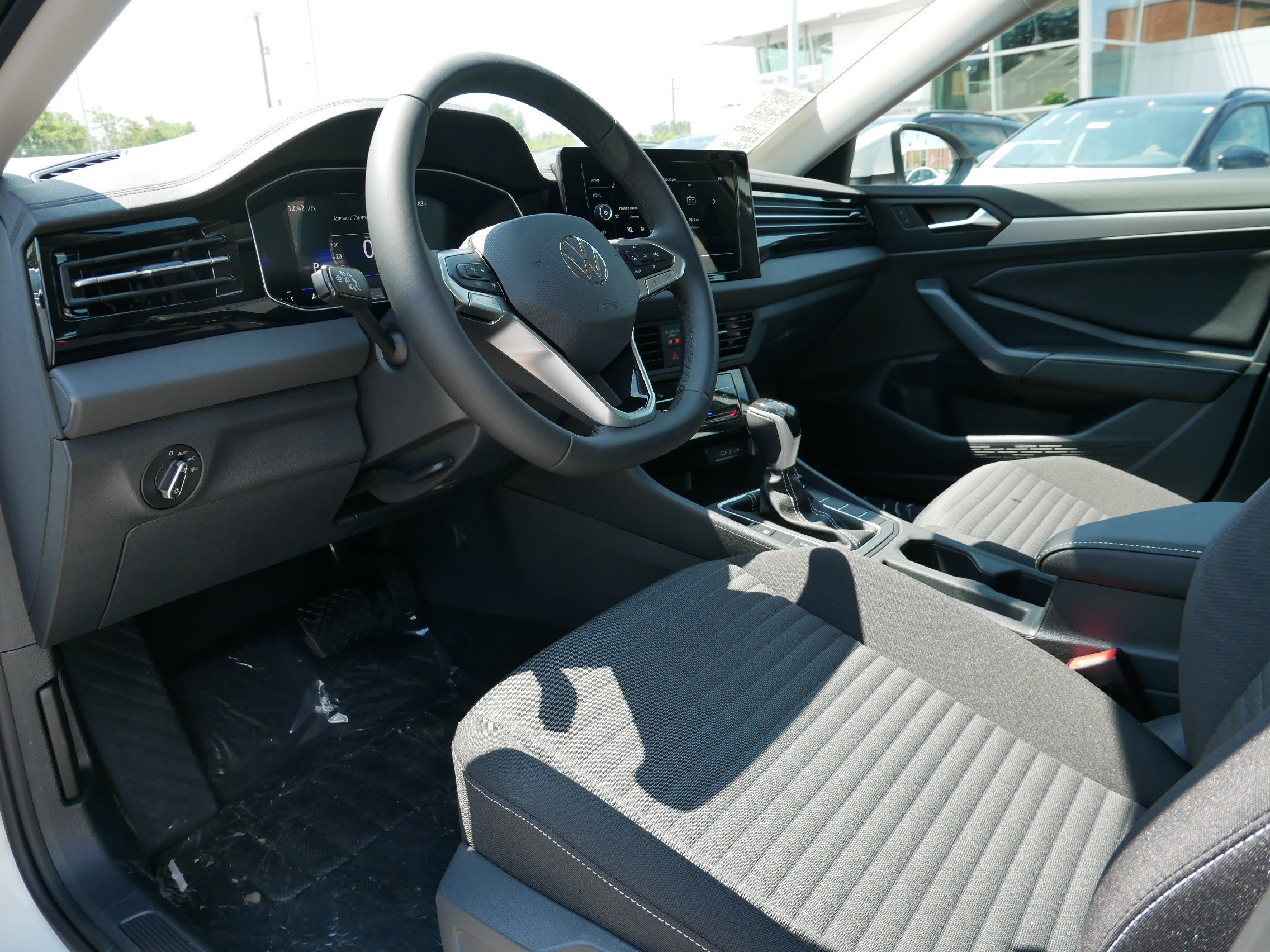2025 Volkswagen Jetta S photo 3