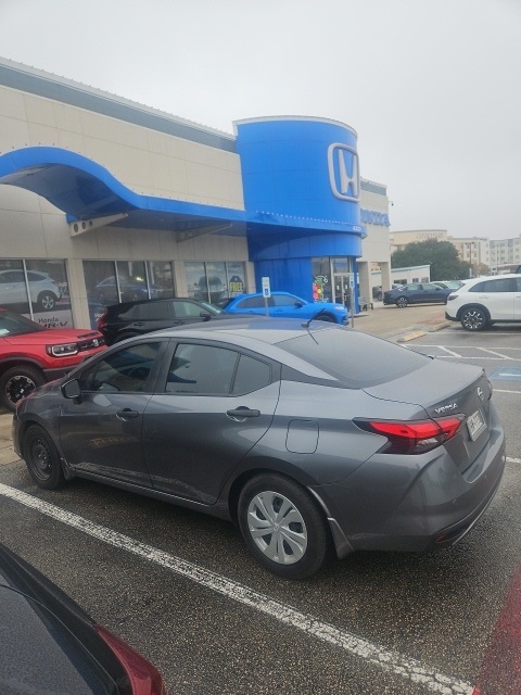 2021 Nissan Versa Sedan S