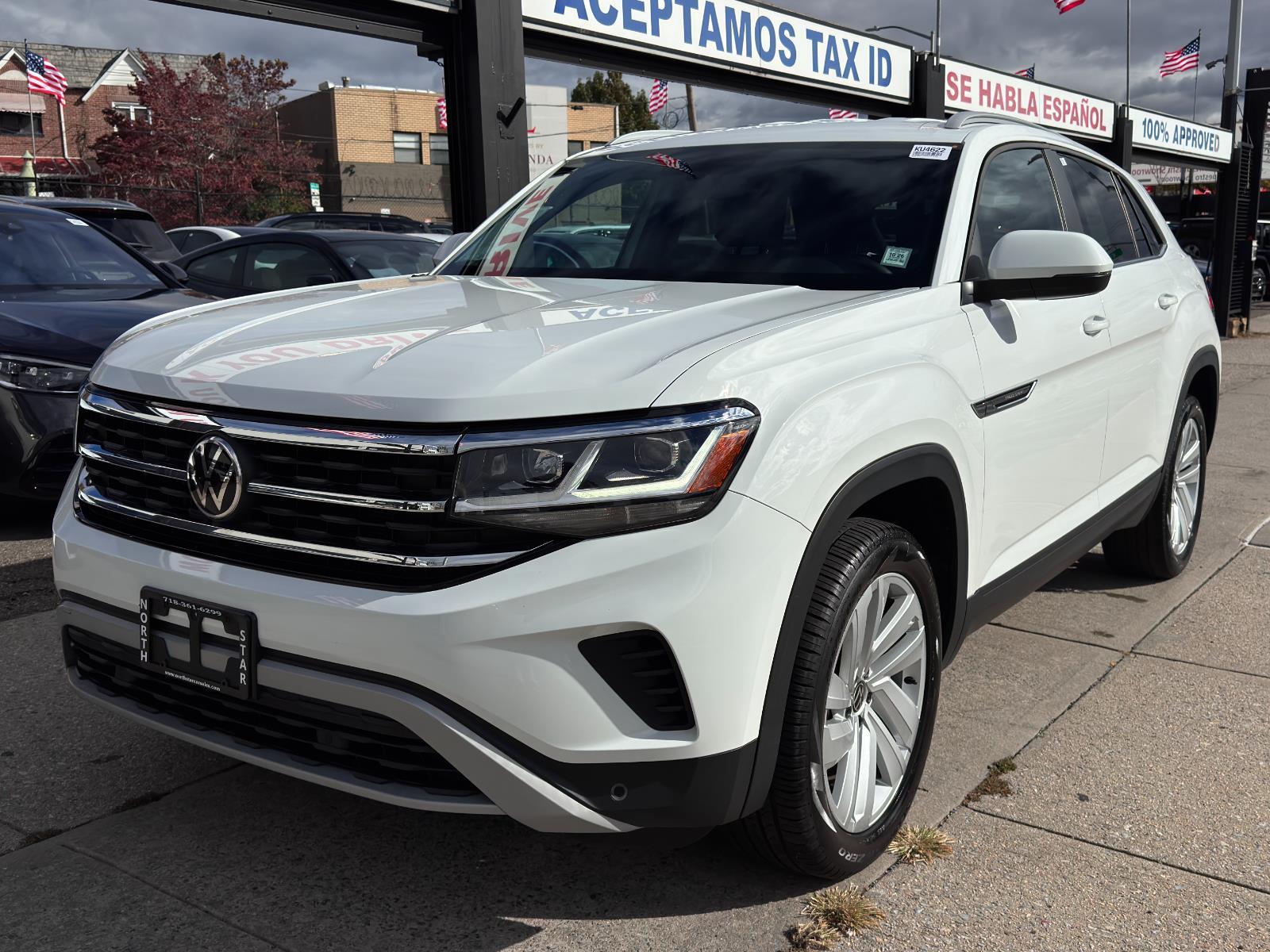 2021 Volkswagen Atlas Cross Sport SE w/Tech's photo