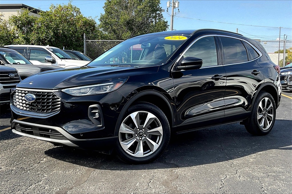 2024 Ford Escape Platinum photo 4