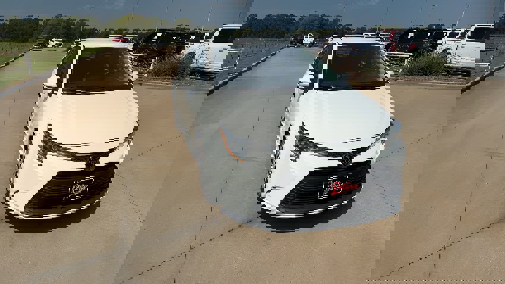 2024 Toyota Corolla LE photo 2