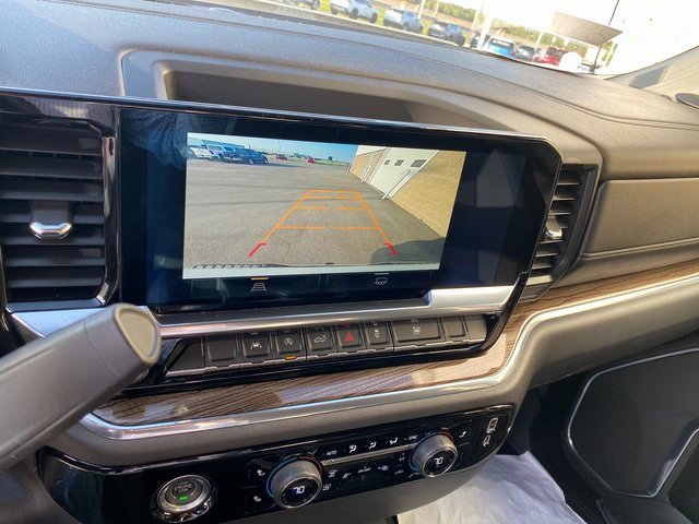 2023 Chevrolet Silverado 1500 RST photo 21