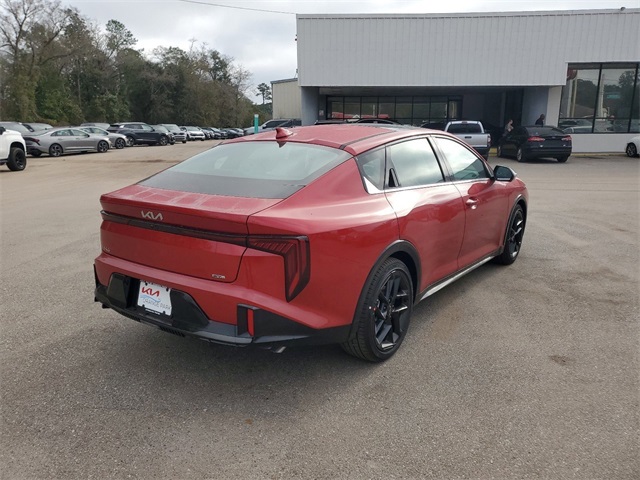 2025 Kia K4 GT-Line Turbo photo 3