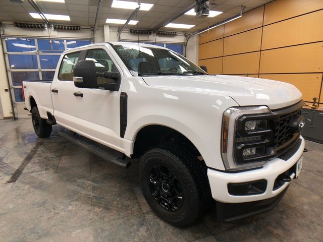 2026 Ford F-350 Base's photo